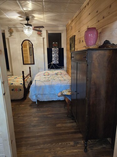 Loft Suite on Main @ Bit O' Time Treasures - Grayson, KY - Heart of the Parks