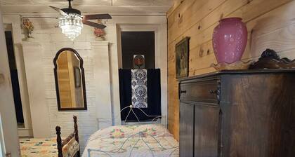 Loft Suite on Main @ Bit O' Time Treasures - Grayson, KY - Heart of the Parks