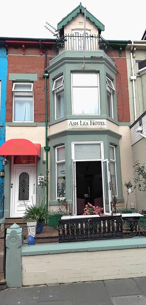 Front of property - ASH LEA (Blackpool)
