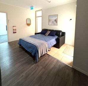 4 bedrooms, iron/ironing board, travel cot, WiFi