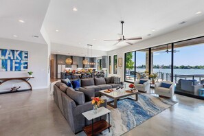 Interior - Endless Sunset | Concierge Services (Marble Falls)