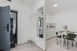 Repas dans la chambre