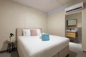 1 多间卧室、熨斗/熨衣板、WiFi、床单