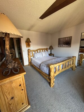 4 chambres, bureau, fer et planche à repasser, Wi-Fi gratuit