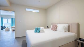 5 habitaciones, tabla de planchar con plancha, wifi y ropa de cama