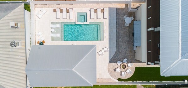 Maison, plusieurs chambres | Piscine