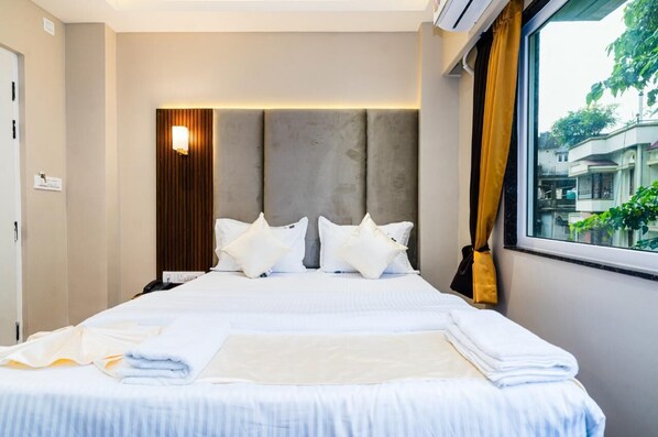 Habitación superior, vista a la ciudad | Wifi gratis 