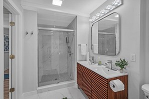 Rumah, 4 kamar tidur | Kamar mandi | Handuk