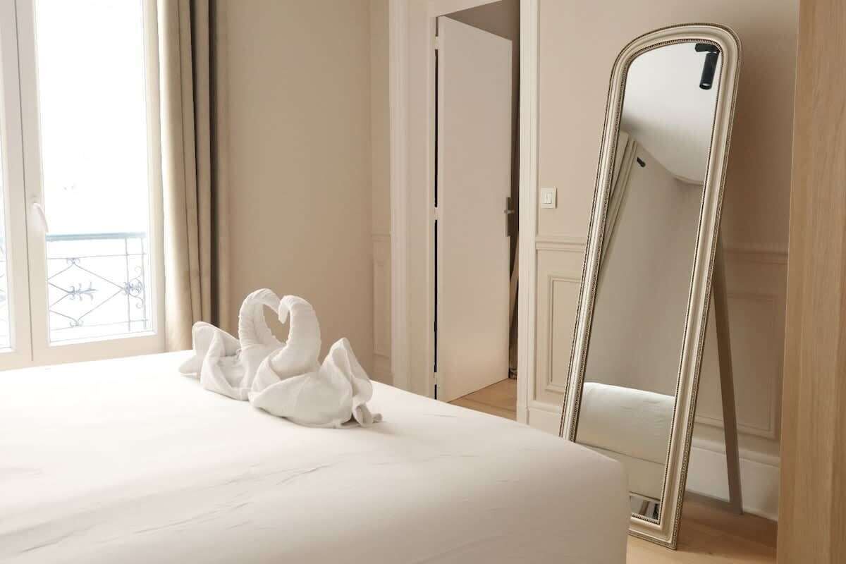 1 chambre, fer et planche à repasser, Wi-Fi, draps fournis