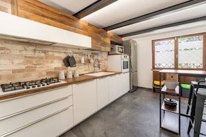 Fridge, microwave, dishwasher