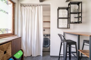 Interior - Suede Loft Retreat, Charm, Relax Private Parking (Rome)