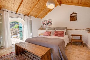 3 chambres, fer et planche à repasser, lit parapluie, Wi-Fi gratuit