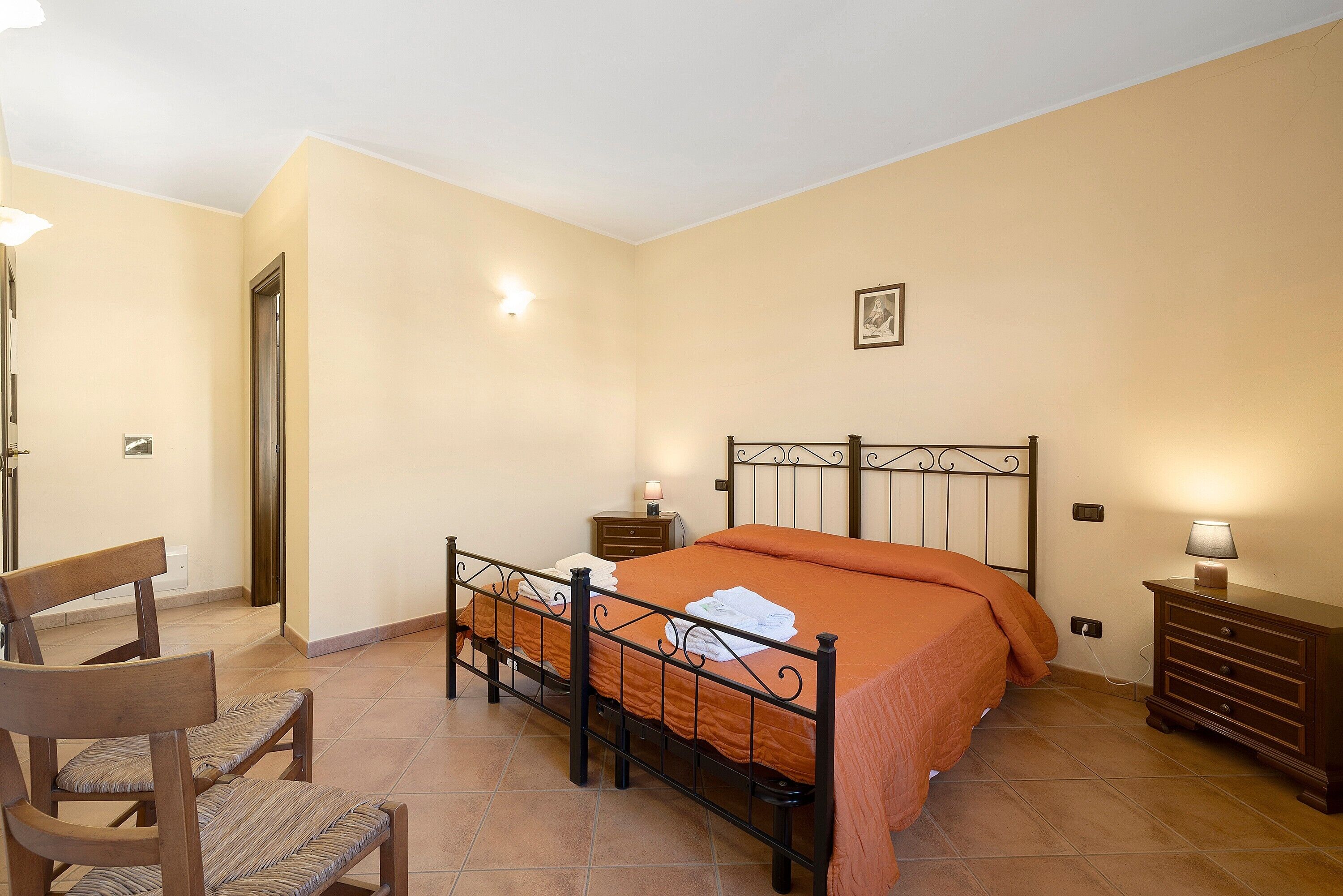 1 camera, Wi-Fi, lenzuola