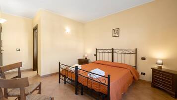 1 camera, Wi-Fi, lenzuola