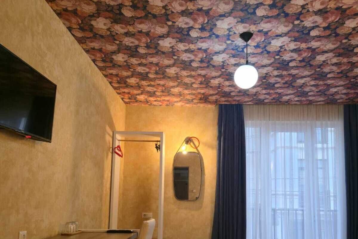 Dobbelt- eller tomannsrom – familie | Sengetøy av topp kvalitet, Tempur-Pedic-senger og individuelt dekorert