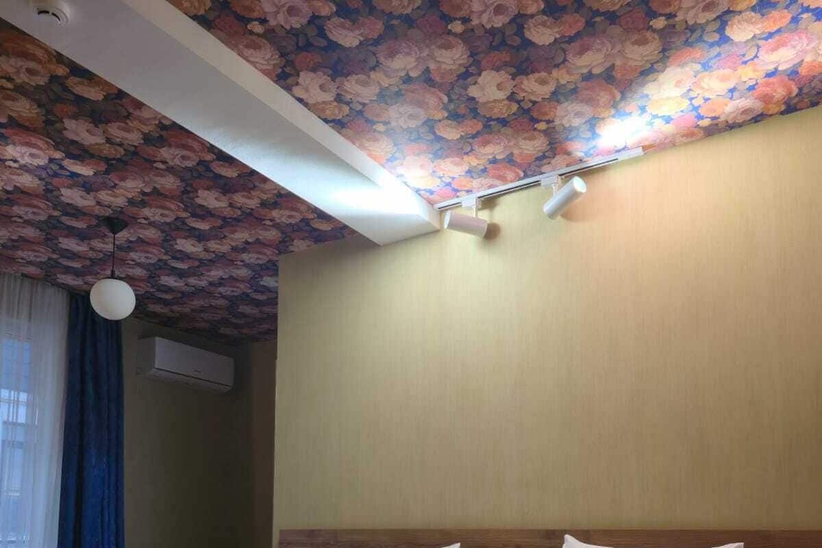 Dobbelt- eller tomannsrom – deluxe | Sengetøy av topp kvalitet, Tempur-Pedic-senger og individuelt dekorert