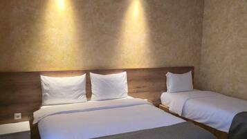 Family Double or Twin Room | Premium bedding, Tempur-Pedic beds, individually decorated