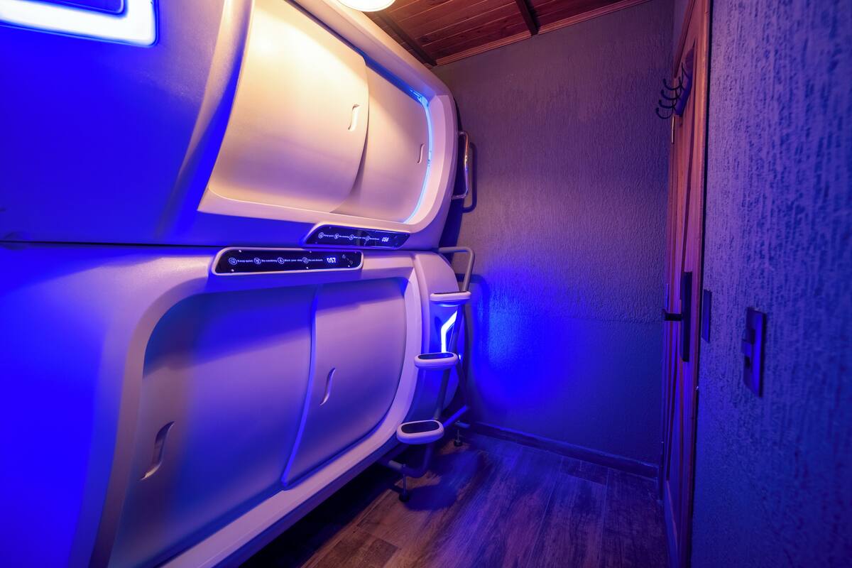 Standard Quadruple Room | Free WiFi, bed sheets