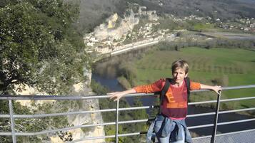 Ăreas de la propiedad