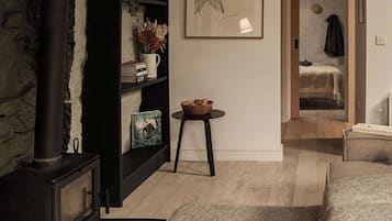 1 bedroom, desk, iron/ironing board, travel cot