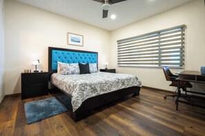 3 habitaciones, escritorio, tabla de planchar con plancha y wifi 