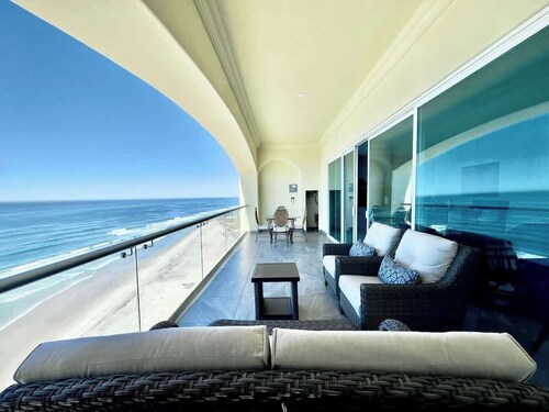 Mar y Sol 15th Floor 3BR 2 BA Condo with pool