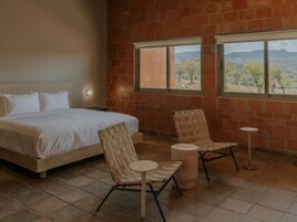 Studio 3 at High Frontier | Premium bedding, pillowtop beds, blackout drapes, free WiFi