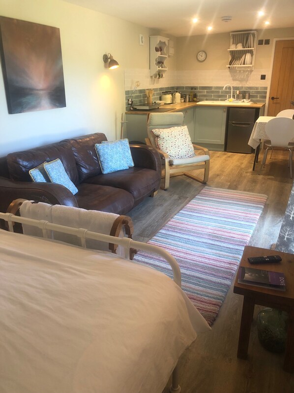 1 makuuhuone, silitysrauta/-lauta, ilmainen Wi-Fi, vuodevaatteet