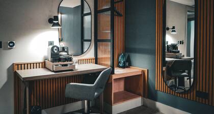 Village Hotel Reading