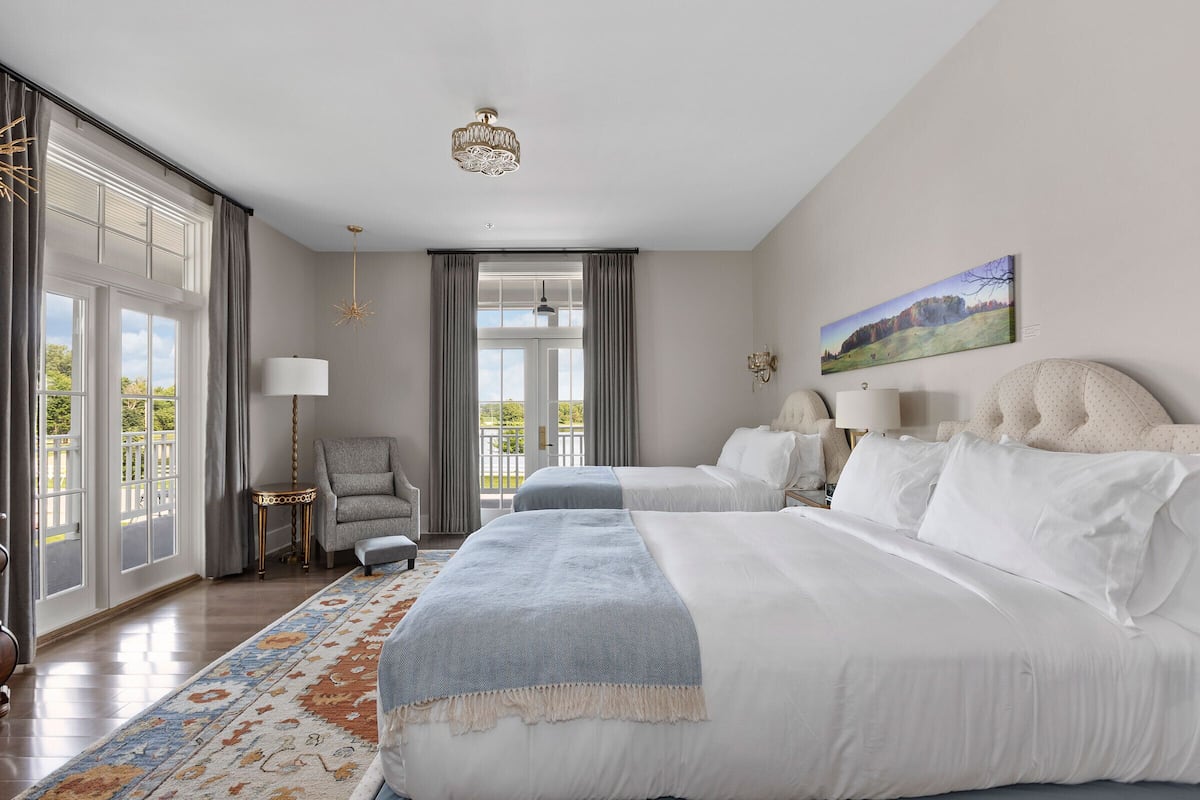 Deluxe Double Queen | Premium bedding, free WiFi, bed sheets