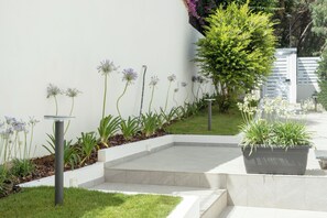 Apartment, 1 Bedroom, Patio, Garden View | Terrace/patio