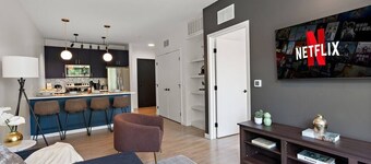 Stylish 1B in DT Minneapolis, Minutes to Minneapolis Convention Center & US Bank
