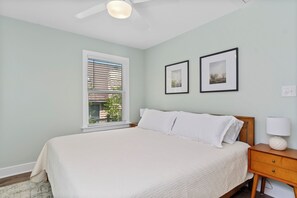 4 Schlafzimmer, Bügeleisen/Bügelbrett, kostenloses WLAN, Bettwäsche