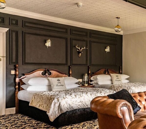 Deluxe Quadruple Room | Premium bedding, iron/ironing board, free WiFi, bed sheets