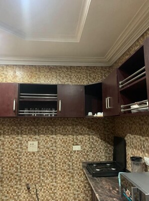 Mikrovågsugn och diskmaskin