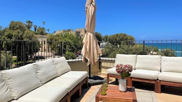 Rooftop terrace