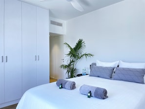 Cobertura superluxo, vista para o mar | Ferros/tábuas de passar roupa, berço de viagem, Wi-Fi de cortesia