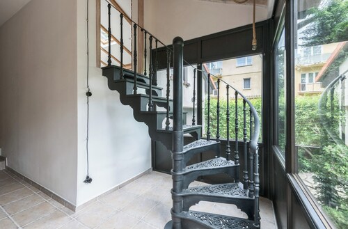 Pokój nad garażem by Grand Apartments