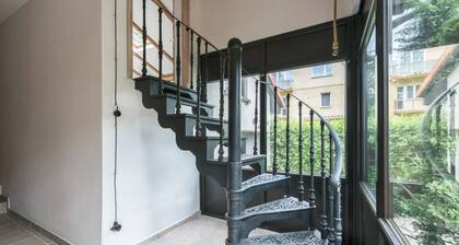 Pokój nad garażem by Grand Apartments