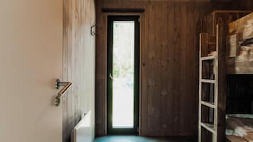 2 soveværelser, internetforbindelse