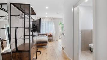 1 bedroom, WiFi, bed sheets, wheelchair access