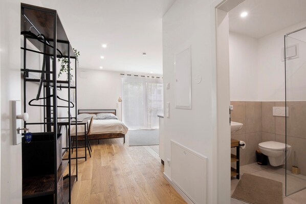1 bedroom, WiFi, bed sheets, wheelchair access