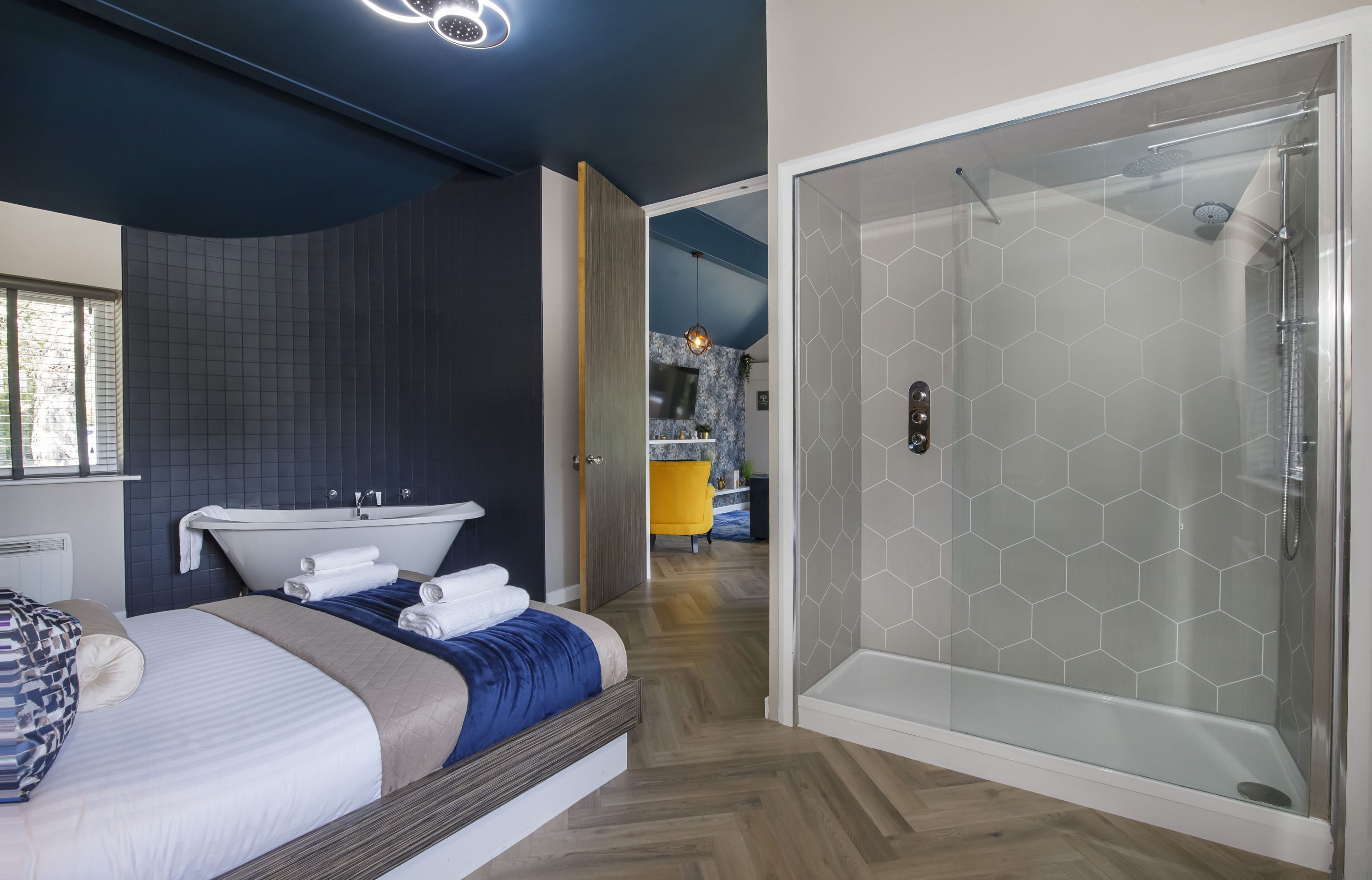 1 bedroom, free WiFi, bed sheets
