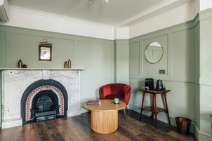 Smart TV 32 pulgadas con canales de televisión digitales