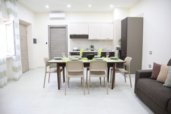 Dining - PompeiiGetaway - Pompeii Scavi - Entire apartment 6 people 5 min from the center (Scafati)