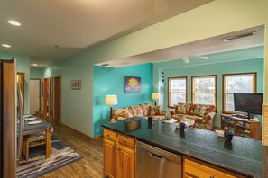 Smart TV, DVD player