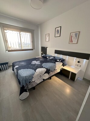 2 bedrooms, Internet, bed sheets