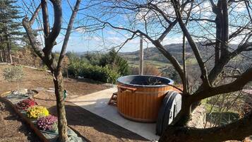 Outdoor spabad