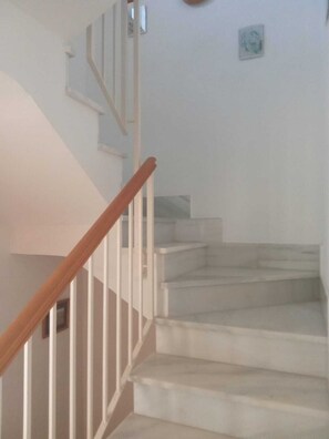 Interior - Casa Antonio - Three Bedroom Resort, Sleeps 6 (San Juan de los Terreros)