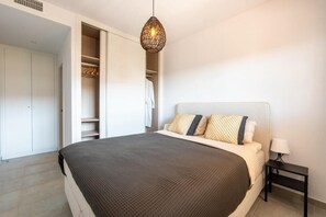 2 habitaciones, internet y ropa de cama 